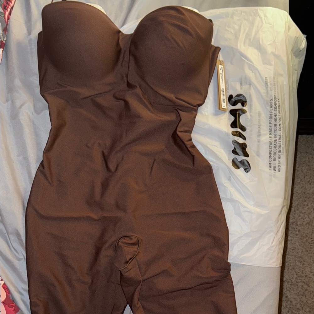 SKIMS Brown Strapless Bodysuit